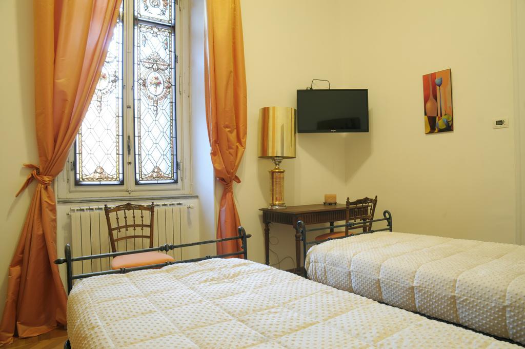 Bed and Breakfast Casa Di Clara Турин Екстер'єр фото